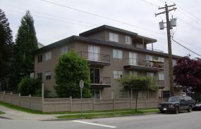Quadra Court