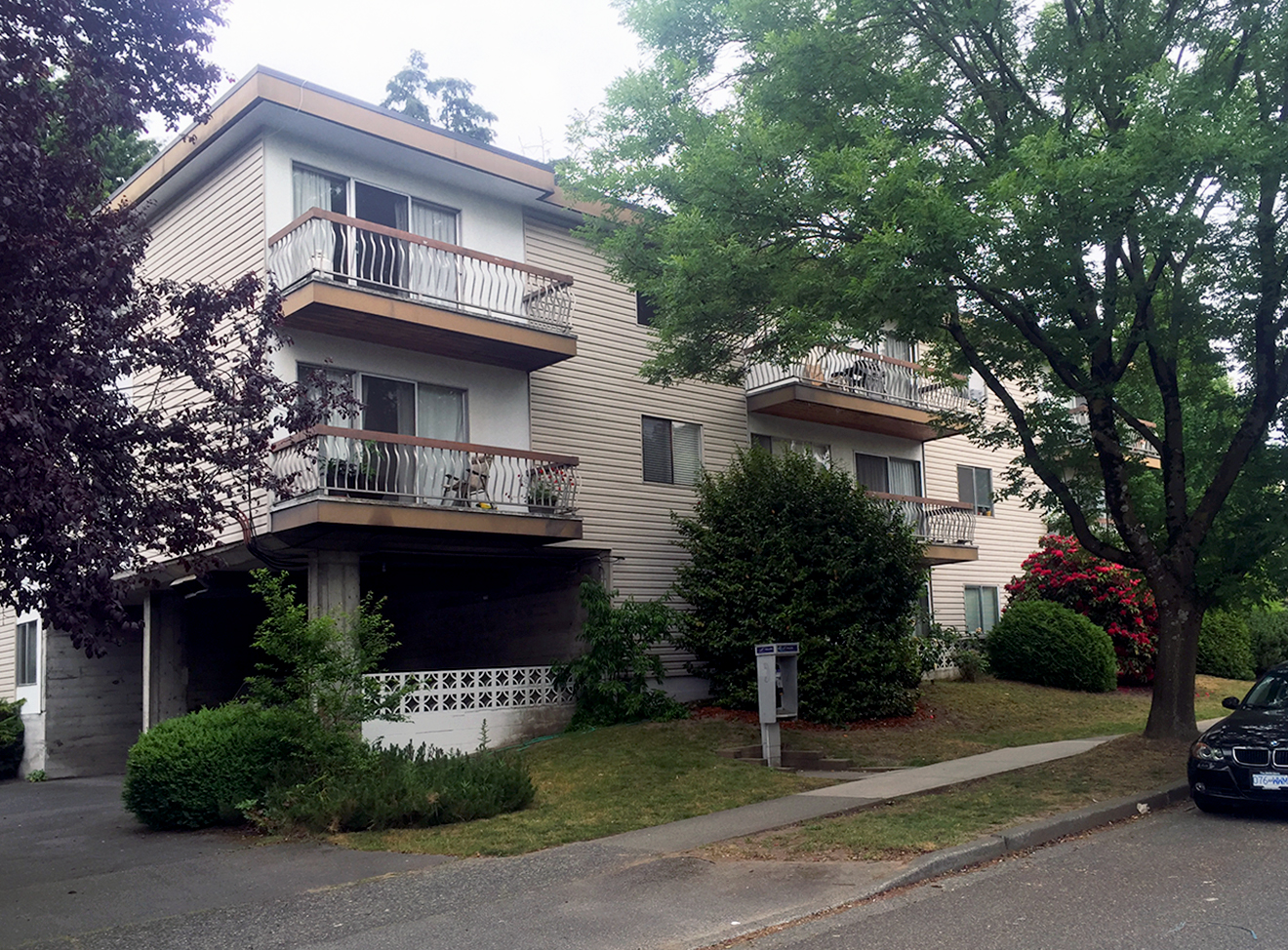 Glen Apartments 8685 Osler Street, Vancouver Goodman Commercial Inc.